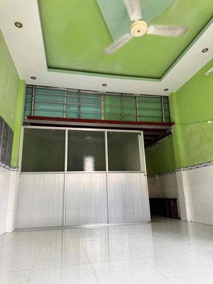 Аренда · 2 комн. · 40 м² · Quận 5, ул. Đường Phùng Hưng