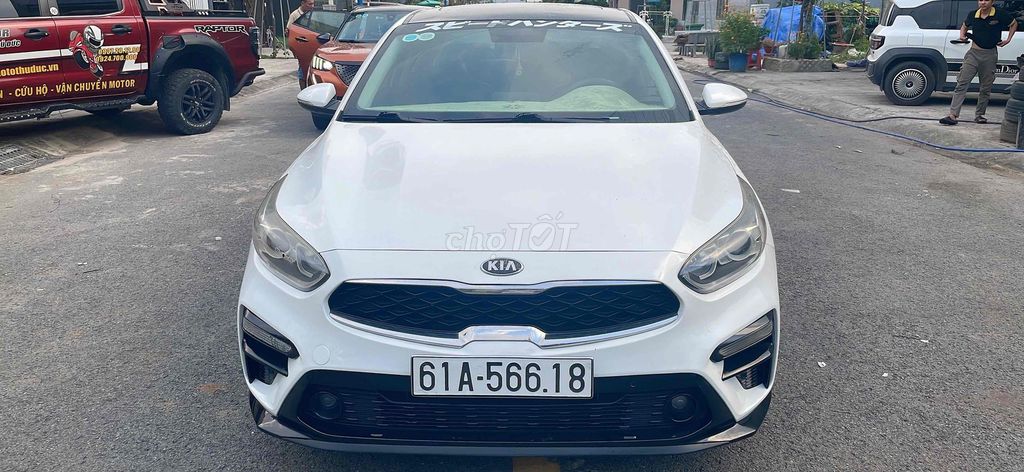Kia Cerato mẫu mới đăng kí 2019 - 95000 km. Mua bán Ô tô tại Thành phố Dĩ An Bình Dương được đăng bởi Phan văn Độ hình 1