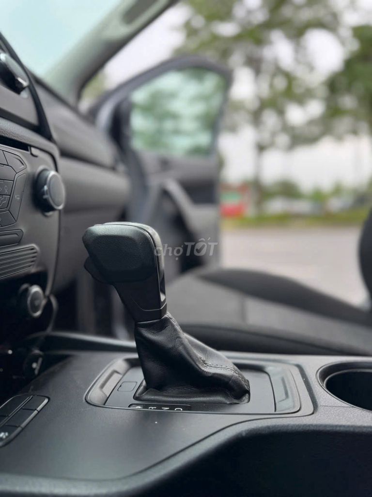 Ford Ranger XLS 2.2AT 2019 một chủ Hà Nội. Mua bán Ô tô tại Quận Thanh Xuân Hà Nội được đăng bởi Nguyễn Quang Đức hình 19
