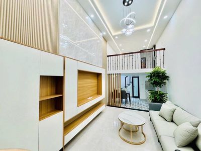 Bán nhà mới,đẹp ,phố TÔN ĐỨC THẮNG,ĐỐNG ĐA,30m,4 tầng,3 ngủ hơn SÁU tỷ. Mua bán nhà ở tại Quận Đống Đa Hà Nội được đăng bởi Vũ Mạnh Tường