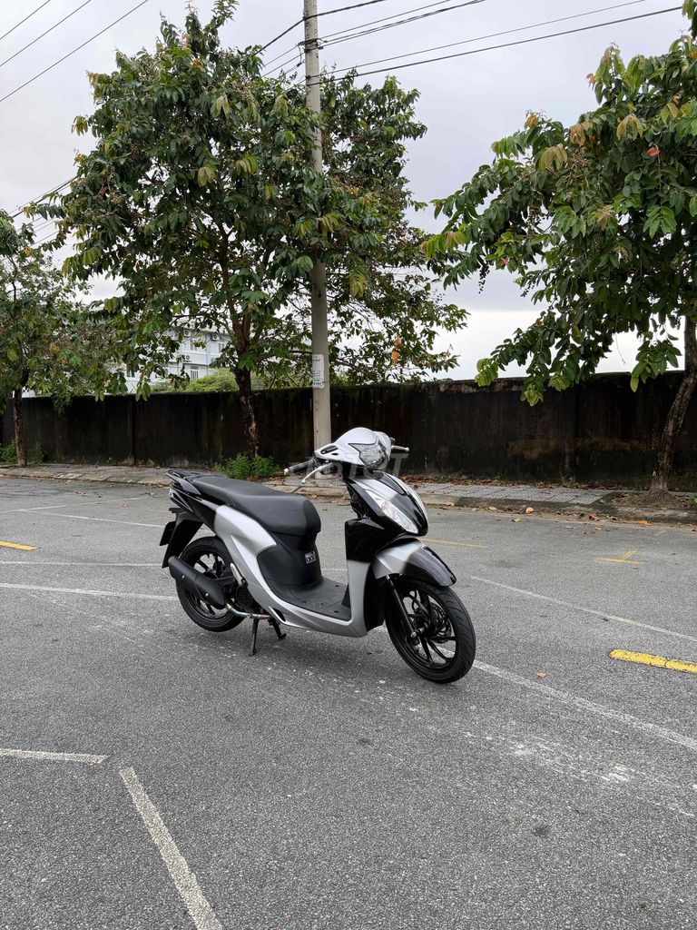 Honda Vision 2022 Bạc đen. Mua bán Xe máy tại Quận Thanh Khê Đà Nẵng được đăng bởi Ku Tý hình 4