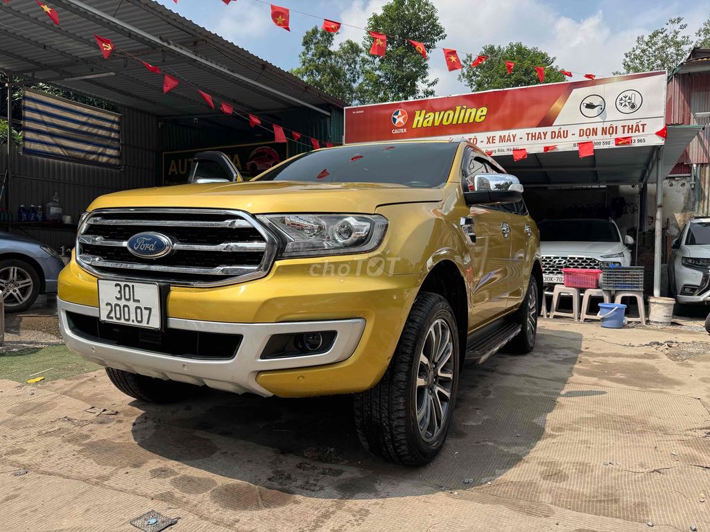 Ford Everest 2019 Titanium 2.0L 4x4 AT - 95000 km. Mua bán Ô tô tại Quận Hai Bà Trưng Hà Nội được đăng bởi Hoàng Ngọc Hiển hình 1