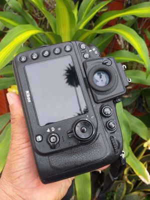 Cần bán nikon D800 lens 24/85,VR. Mua bán Máy ảnh, Máy quay tại Thành phố Long Xuyên An Giang được đăng bởi Lý Phước Hảo