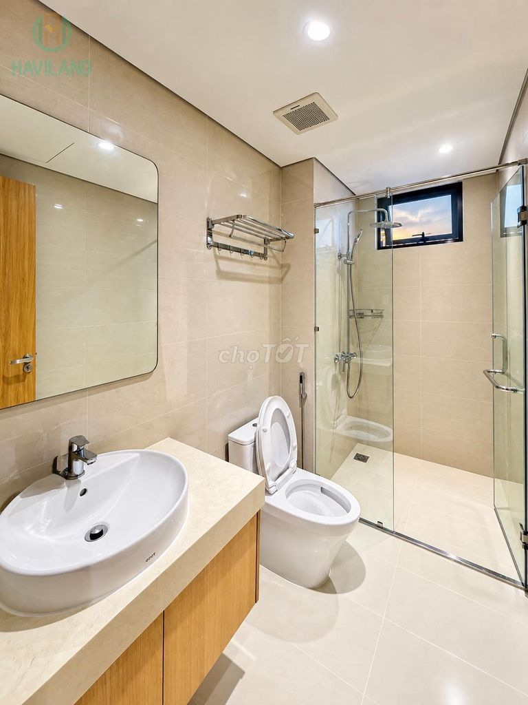 New 1-bedroom apartment with pool and gym in a quiet area — photo 12