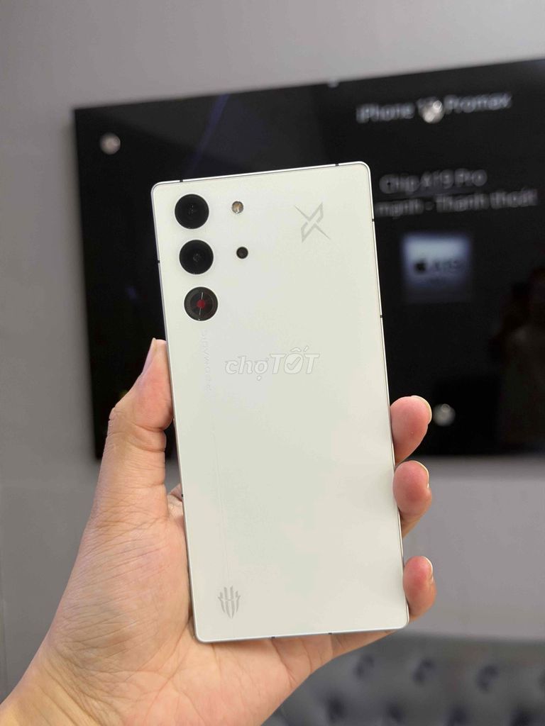 Redmagic 10 Pro 12GB/256GB Trắng Likeew 99% - Góp. Mua bán Điện thoại tại Quận Ninh Kiều Cần Thơ được đăng bởi Tuấn mobile Điện thoại cao cấp hình 1