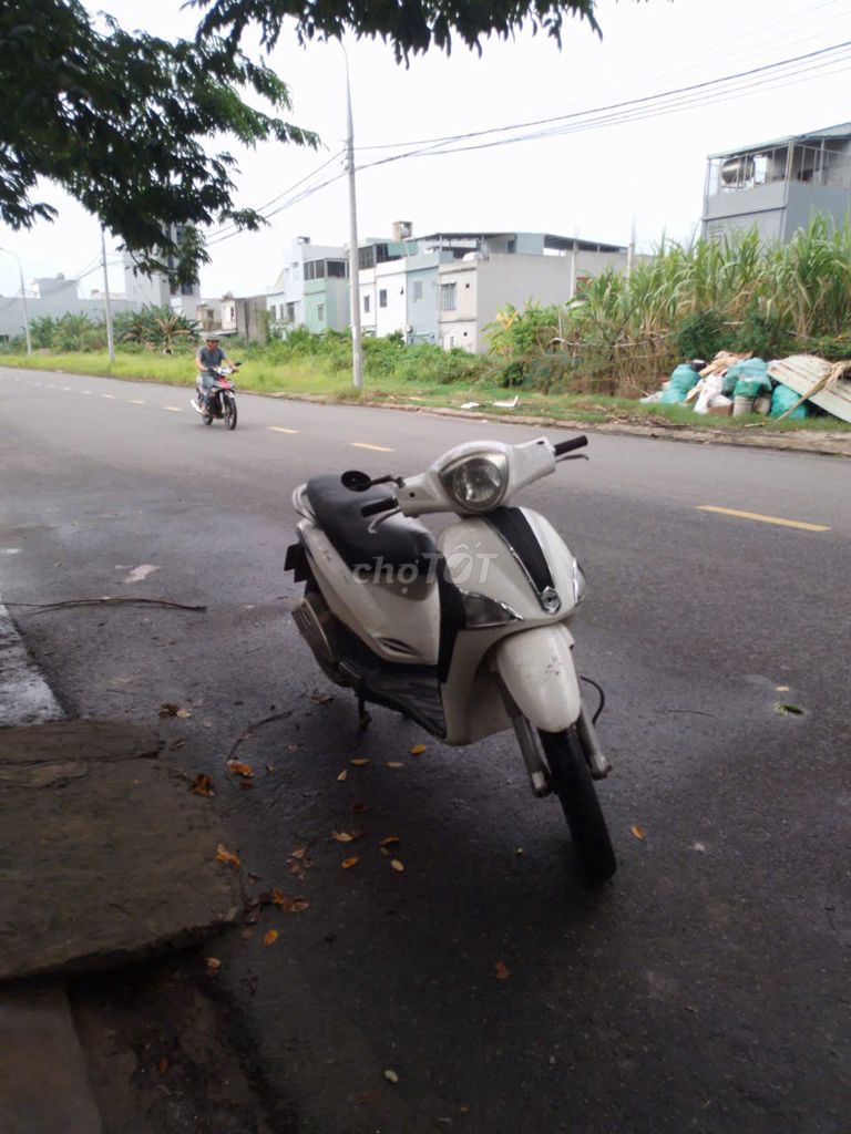 Piaggio Liberty белый Вьетнам