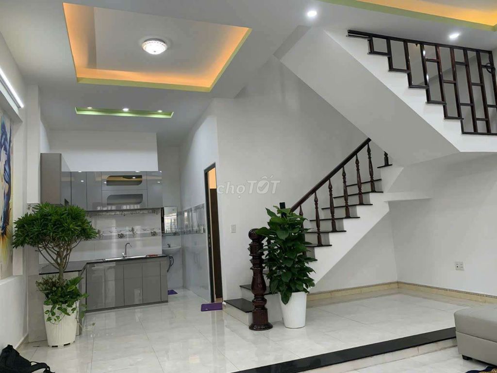 BÁN BIỆT THỰ MINI ĐÀ NẴNG - Gần CHỢ HÒA KHÁNH: 6,5 x11,5m - 2 TẦNG 3PN. Mua bán nhà ở tại Quận Liên Chiểu Đà Nẵng được đăng bởi Ngô Viết Sang hình 3