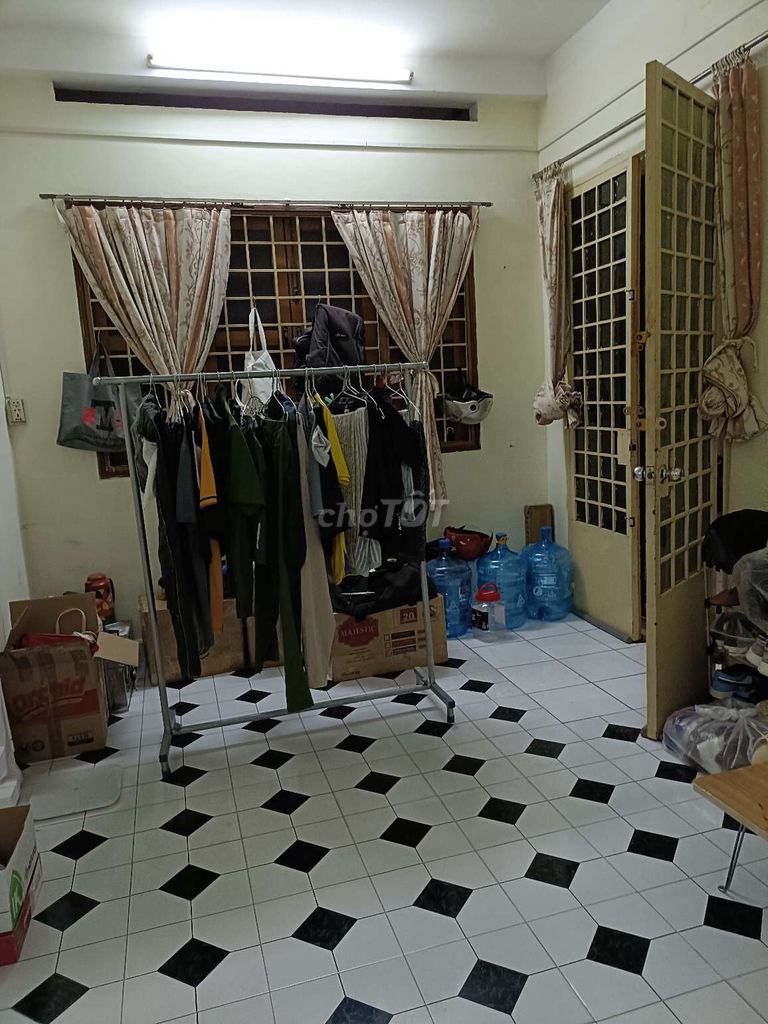 Bán căn hộ chung cư Hà Kiều DT48 m2 , có 2 phòng ngủ,1 vệ sinh pk bếp
