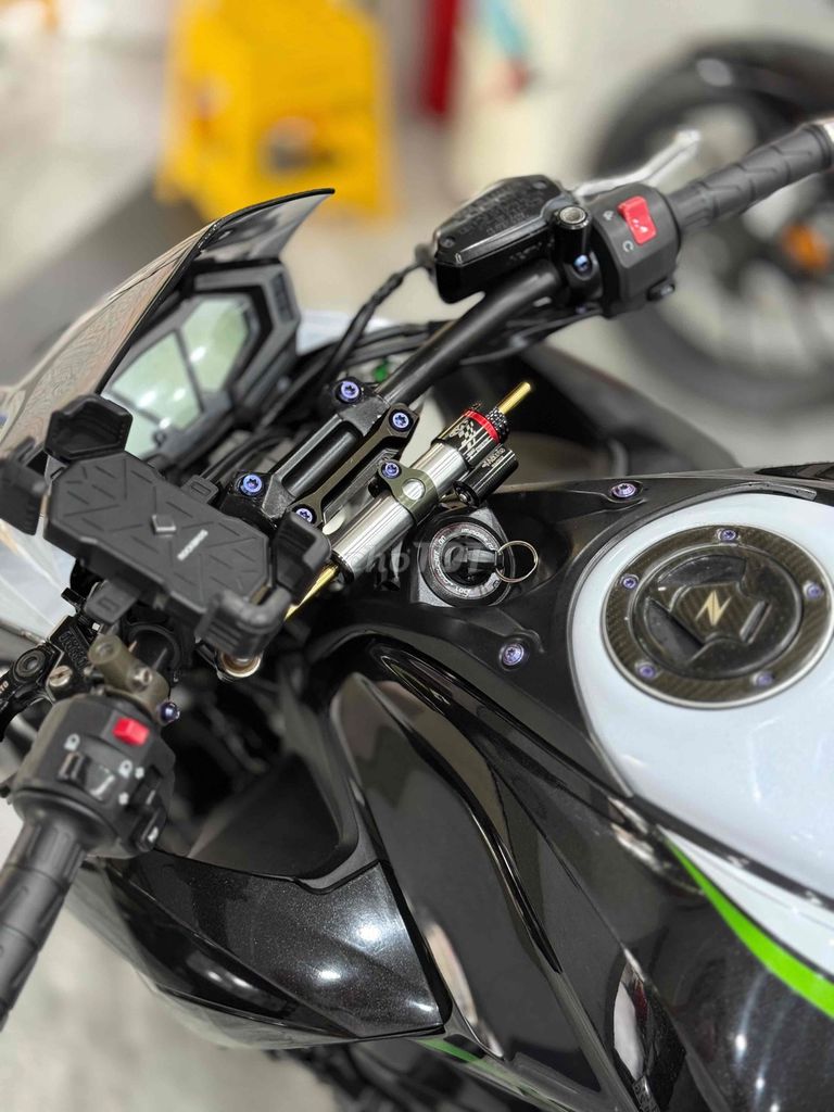 kawasaki Z800 ABS