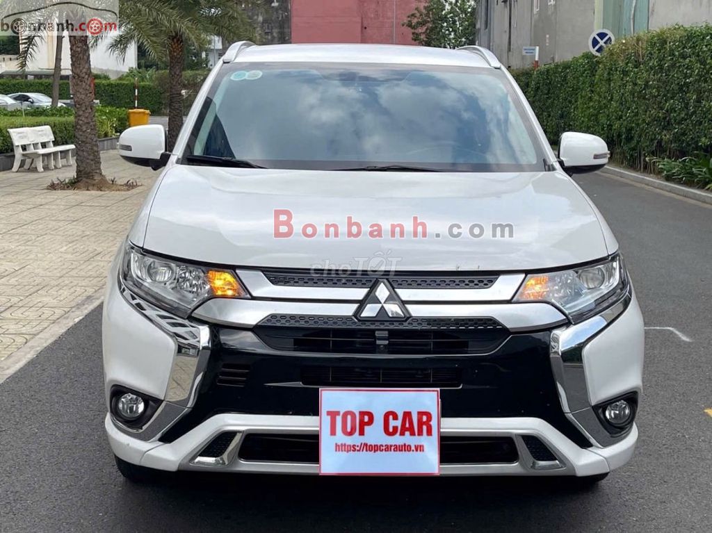 Topcar mới về Oulander cvt sx 2022. Mua bán Ô tô tại Quận Hà Đông Hà Nội được đăng bởi Nguyễn Quang Huy hình 5