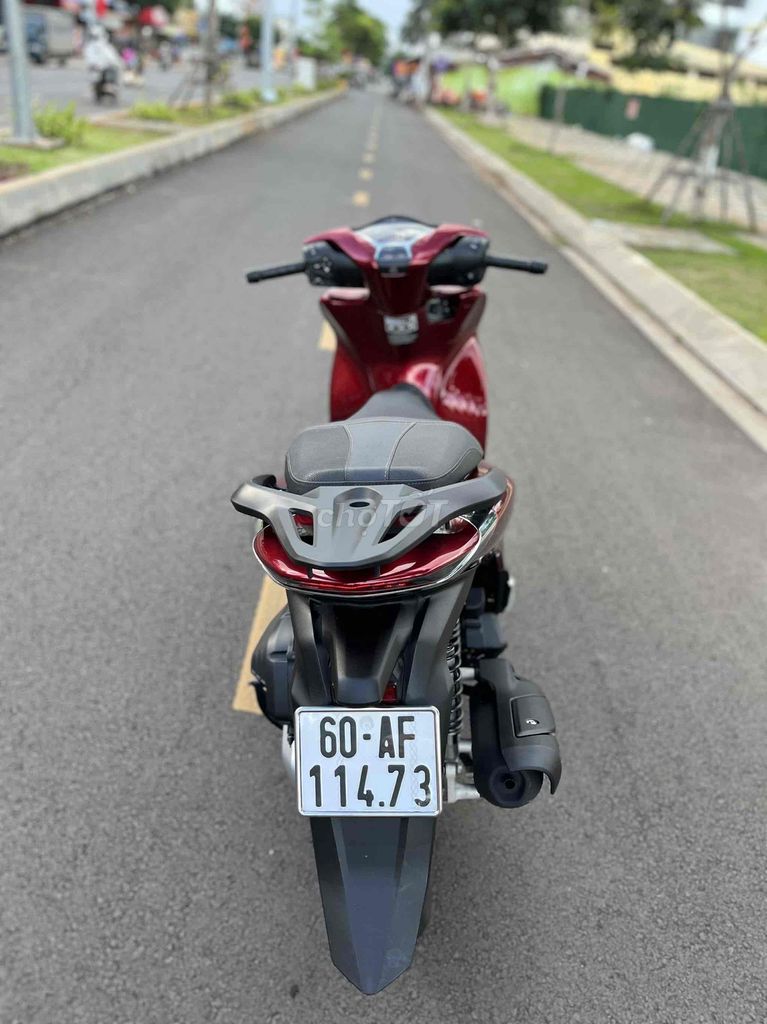 ✔️ Sh125i Abs máy móc nguyên zin ko lỗi xchính chủ. Mua bán Xe máy tại Thành phố Long Khánh Đồng Nai được đăng bởi Duy Linh Xe Máy Chợ Long Khánh  hình 6