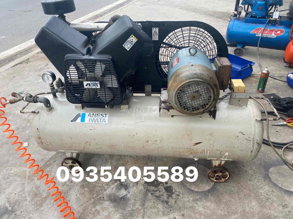 cần bán bơm hơi iwata 5hp 2 cấp