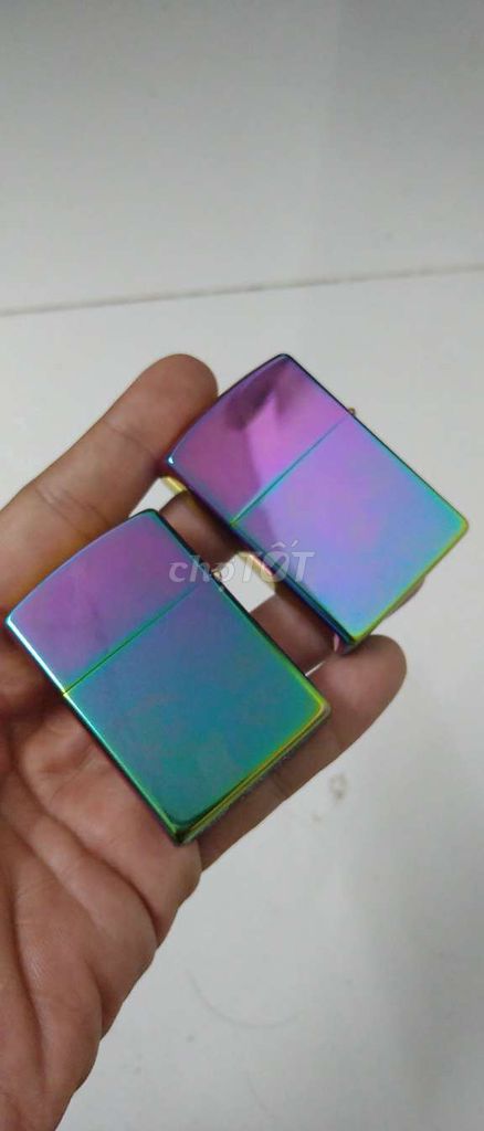 Bật lửa zoro xăng đá