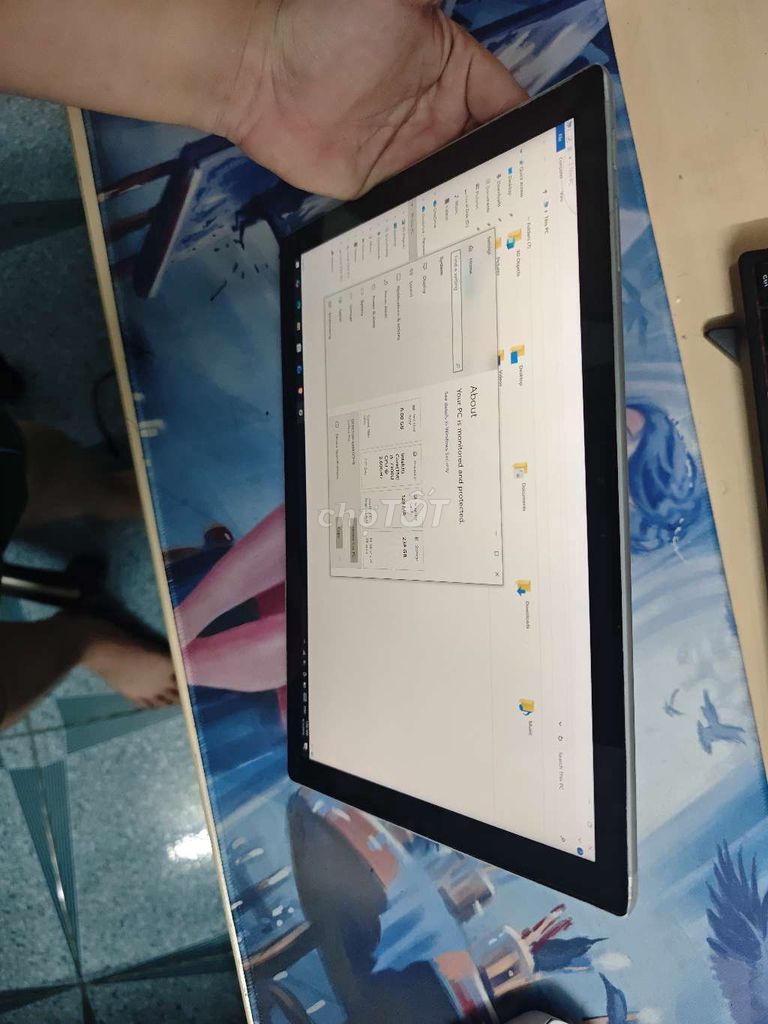 Microsoft Surface Pro 5 i5 8GB/256GB Bạc. Mua bán Laptop tại Quận Bình Thạnh Tp Hồ Chí Minh được đăng bởi Phạm Ngọc Quy hình 1