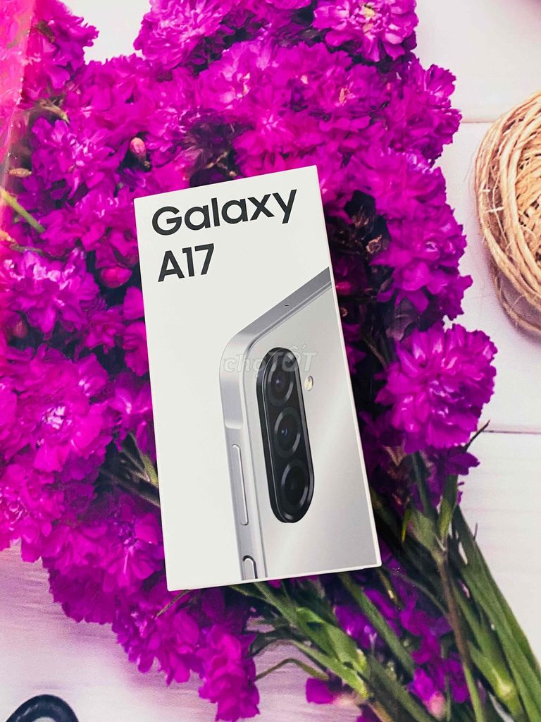 Samsung Galaxy A17 8GB/128GB Mới nguyên seal. Mua bán Điện thoại tại Thành phố Huế Thừa Thiên Huế được đăng bởi Chuyên Hàng Công Ty hình 1