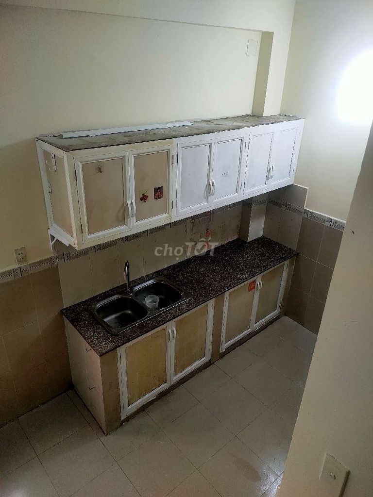 Nhà nguyên căn thoáng mát, yên tĩnh DTSD 50m2, hưởng đông nam