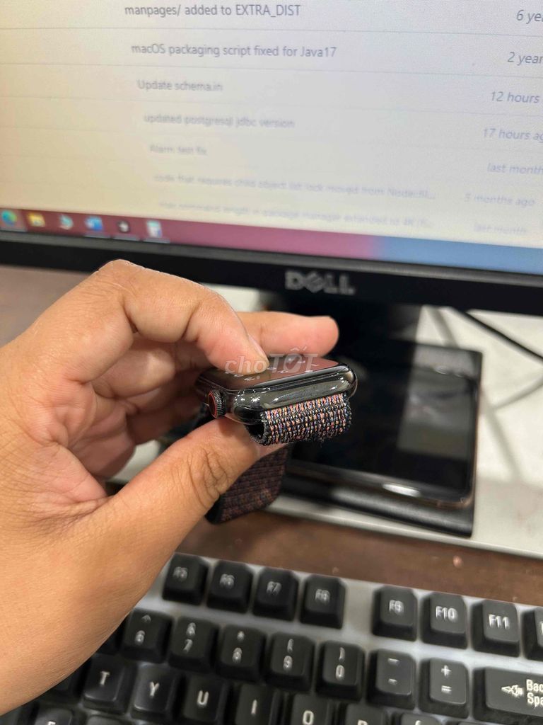 applewatch sr4 44mm thép zin đẹp 99% cần bán. Mua bán Thiết bị đeo thông minh tại Quận Nam Từ Liêm Hà Nội được đăng bởi hoàng khánh hình 3