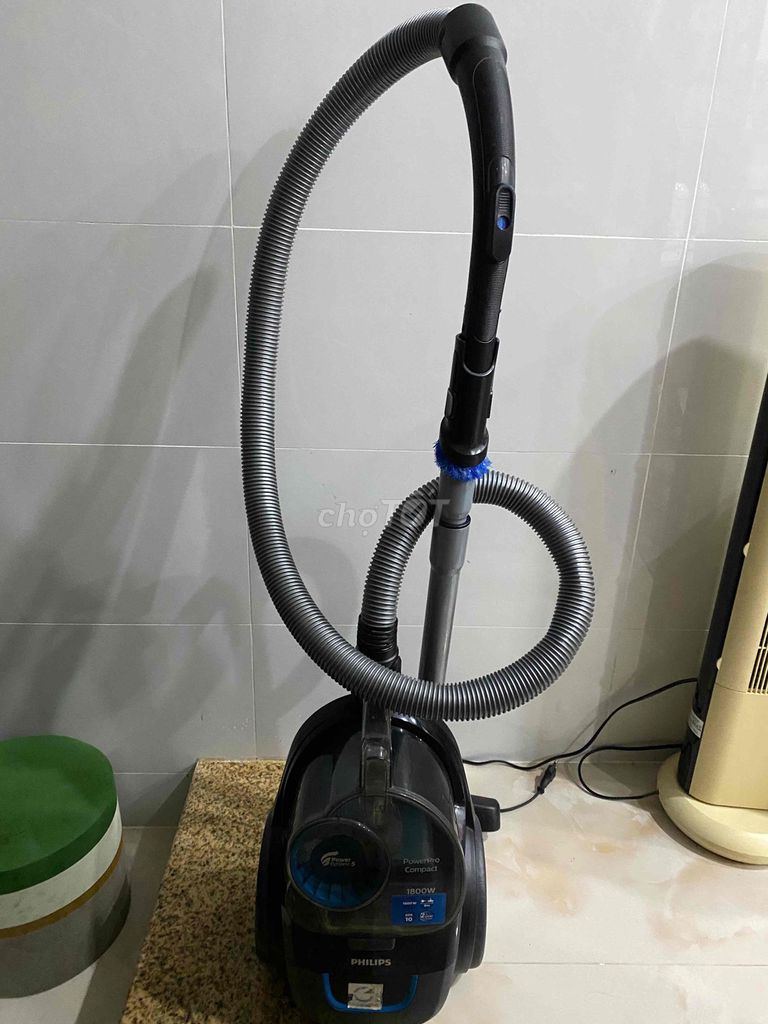 Máy hút bụi Philips PowerPro Compact. Mua bán Thiết bị vệ sinh, nhà tắm tại Quận 6 Tp Hồ Chí Minh được đăng bởi Mi Mi hình 1