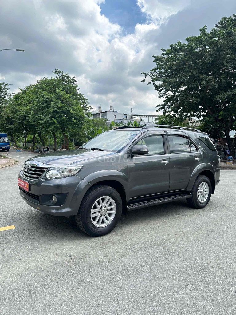 Toyota Fortuner 2015 2.7V 4x2 AT -. Mua bán Ô tô tại Quận 1 Tp Hồ Chí Minh được đăng bởi AUTO 380 hình 15