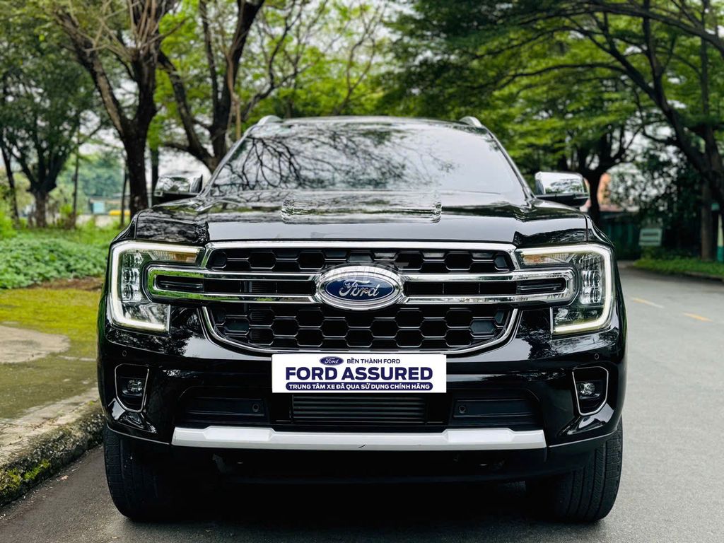 Ford Everest 2022 Titanium 2.0 AT 4x2 - Chính Hãng