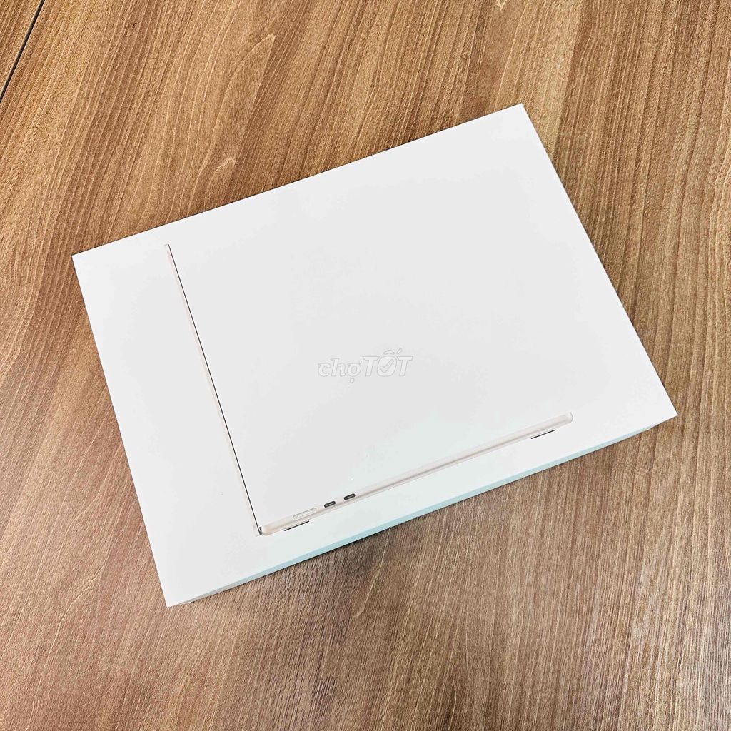 Macbook Air M5 15inch 16/512 màu Starlight Newseal. Mua bán Laptop tại Quận Cầu Giấy Hà Nội được đăng bởi TT Store hình 1
