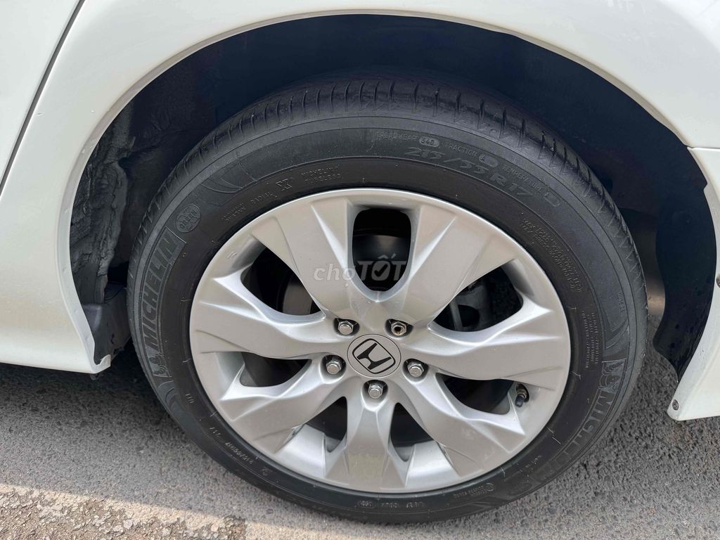 Honda Accord 2007 3.5 AT - 120000 km. Mua bán Ô tô tại Thành phố Thủ Đức Tp Hồ Chí Minh được đăng bởi thien hình 17
