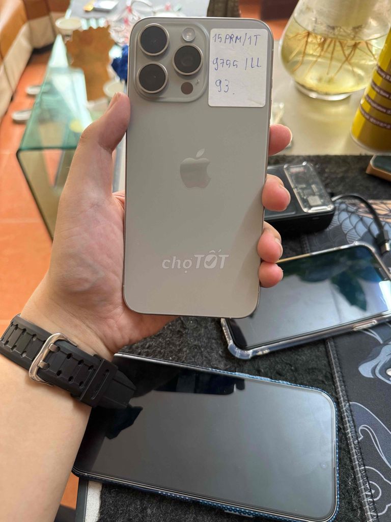 iPhone 15 Pro Max Bạc 1TB. Mua bán Điện thoại tại Quận Cầu Giấy Hà Nội được đăng bởi Long blue 9x hình 1