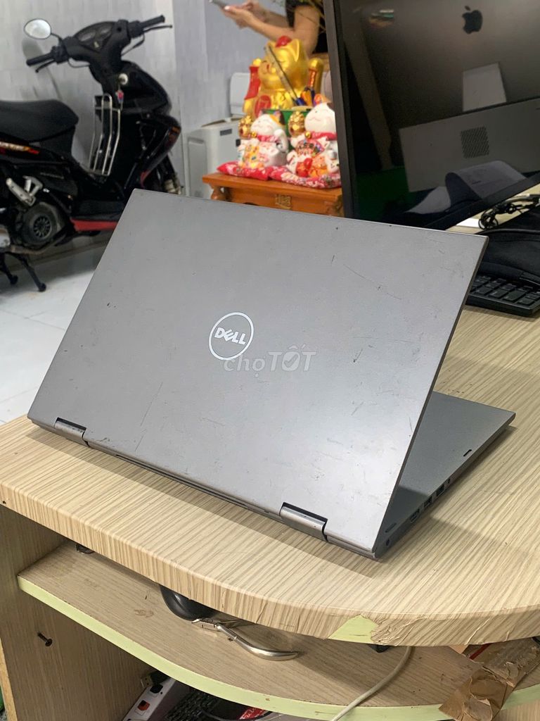 Dell 5579 8GB/SSD 240GB Ổn định. Mua bán Laptop tại Thành phố Cà Mau Cà Mau được đăng bởi Điện máy Cà Mau hình 1