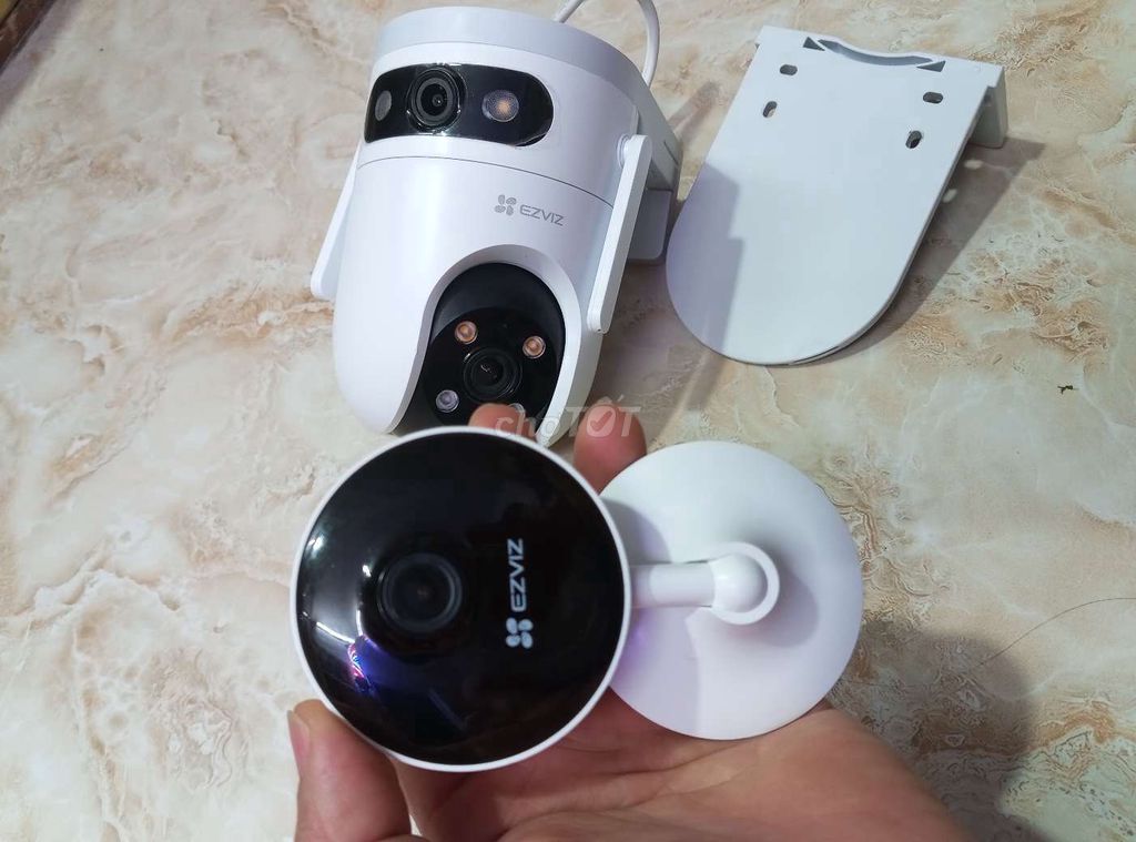 Camera an ninh Ezviz C1C Wifi Trắng. Mua bán Máy ảnh, Máy quay tại Quận Nam Từ Liêm Hà Nội được đăng bởi Anh Thanh hình 1