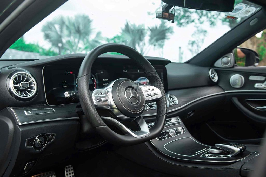 LONG ANH AUTO về Mercedes E200 Sport 2019 Limited. Mua bán Ô tô tại Quận 7 Tp Hồ Chí Minh được đăng bởi LongAnh AuTo  hình 8