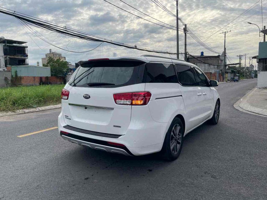 Kia Sedona 2016 Full Dầu. xe gia đình. cực đẹp.. Mua bán Ô tô tại Huyện Hóc Môn Tp Hồ Chí Minh được đăng bởi XE CỦA MỌI NHÀ AUTO 888 hình 4
