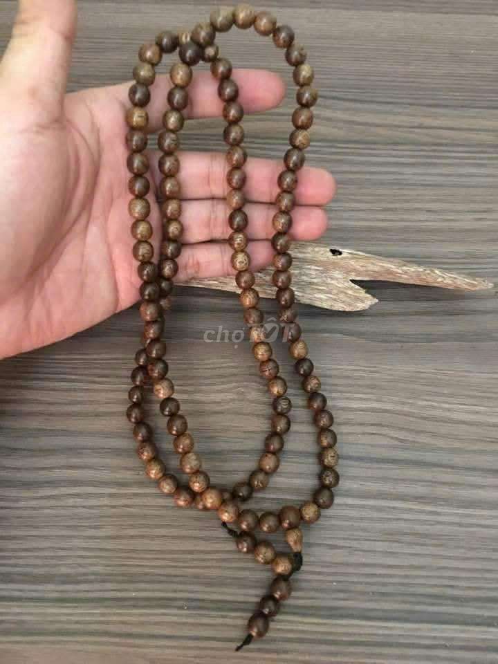 Vòng tay Trầm hương Nâu. Mua bán Phụ kiện thời trang khác tại Quận Gò Vấp Tp Hồ Chí Minh được đăng bởi Tấn Đạt hình 1