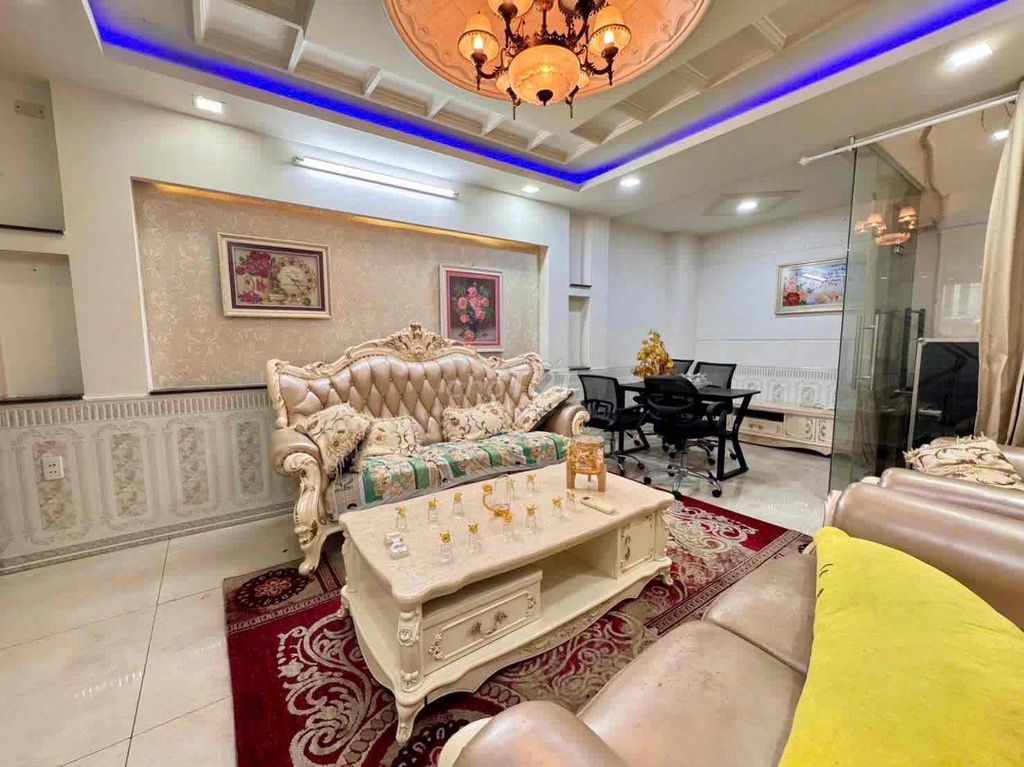 Аренда · 5 комн. · 64 м² · Quận Tân Bình, ул. Hẻm 133 Cống Lở