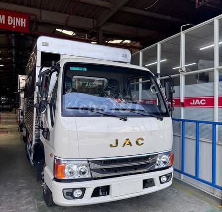 Xe tải Jac 3t6 h360 dạy lái bằng C1 mới 2025