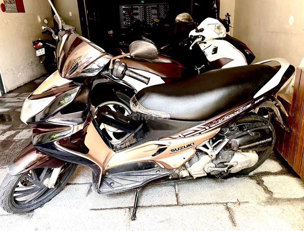 SUZUKI HAYATE 125 GOLD. Mua bán Xe máy tại Thành phố Nha Trang Khánh Hòa được đăng bởi ZEN hình 1