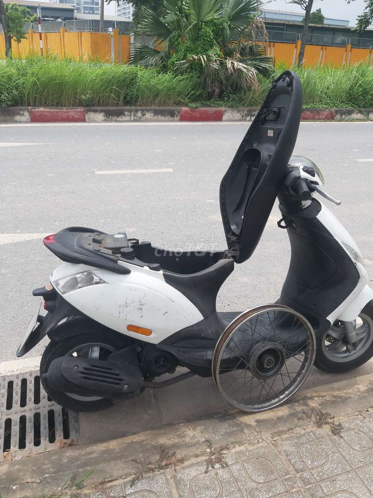 Bán xe Zip Đổ xăng là chạy. Mua bán Xe máy tại Quận Long Biên Hà Nội được đăng bởi Mạnh Hùng hình 2