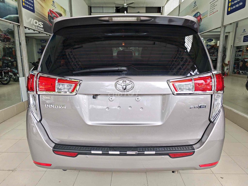 Toyota Innova E 2020 137000 km. Mua bán Ô tô tại Quận 12 Tp Hồ Chí Minh được đăng bởi Salon Ô tô Hoàng Minh Phát hình 5
