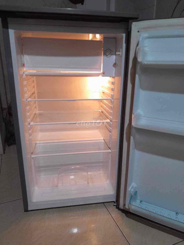 Tủ lạnh Beko 90L