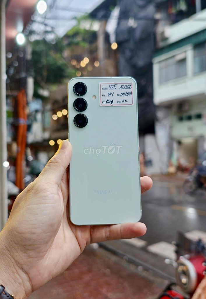 Samsung S25 12GB/256GB Xanh VN còn bảo hành. Mua bán Điện thoại tại Quận Đống Đa Hà Nội được đăng bởi Lâm Bảo Tuyên hình 1