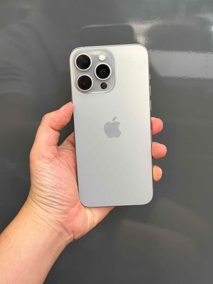 Apple iPhone 15 Pro Max 256GB Bạc Lock Mỹ Pin 87