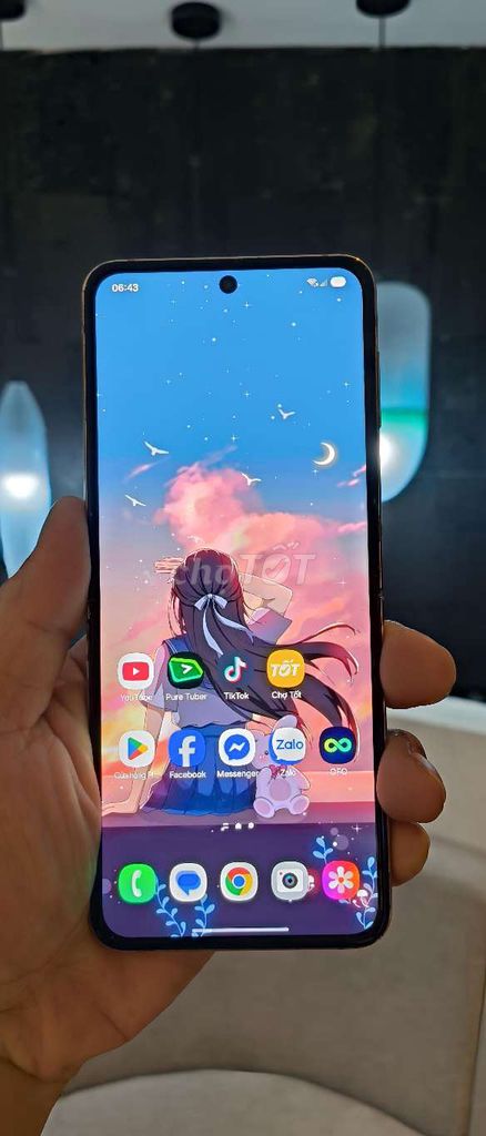 Samsung Z Flip 4 Đỏ. Mua bán Điện thoại tại Quận Hải Châu Đà Nẵng được đăng bởi Chất Lượng Làm Nên Uy Tín hình 1