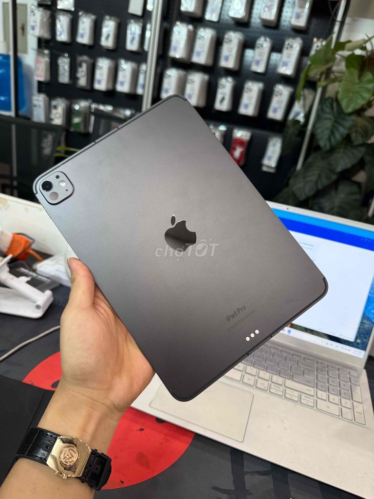 ipad Pro M4 5G Wifi 256g chính hãng sạc 16L