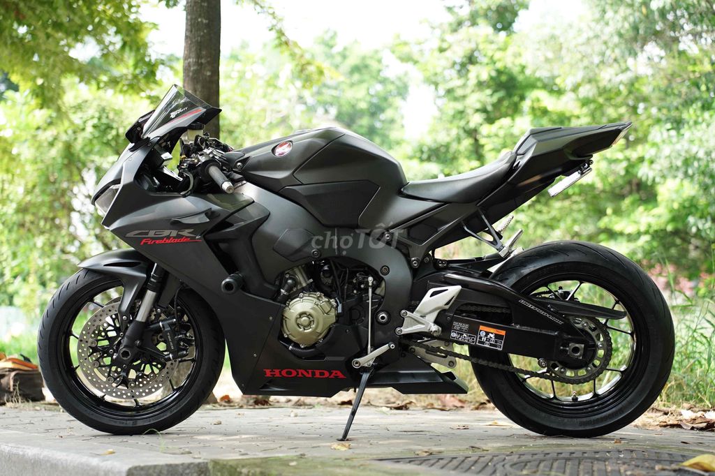 ⚜️🔰 CBR1000RR FIREBLADE SIU ĐẸP, CÓ ĐỔI XE. Mua bán Xe máy tại Thành phố Thủ Đức Tp Hồ Chí Minh được đăng bởi Thi Moto Thủ Đức hình 3