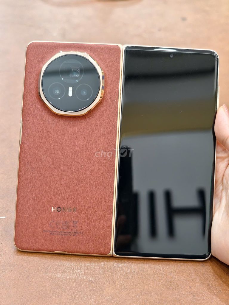 Honor Magic V3 bản quốc tế 16-512gb màu Đỏ đẹp 97%. Mua bán Điện thoại tại Quận Đống Đa Hà Nội được đăng bởi Hn Store hình 1