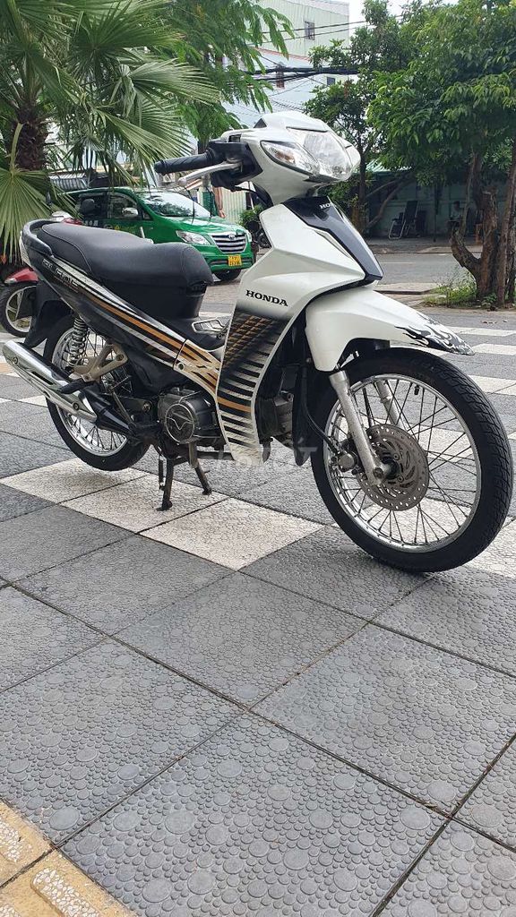 Wave black .May rin iem ru.xe cay tot. Mua bán Xe máy tại Quận 7 Tp Hồ Chí Minh được đăng bởi Nguyễn văn lộc hình 2