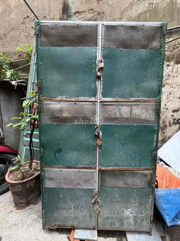 Tủ sắt nuôi gà Xanh lá Đã qua sử dụng. Mua bán Phụ kiện, Thức ăn, Dịch vụ tại Quận Hai Bà Trưng Hà Nội được đăng bởi Tran Nga hình 1