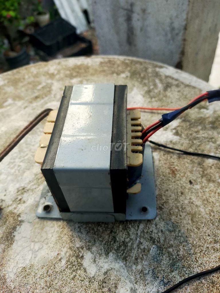 Biến thế loa màu Xám đã sử dụng. Mua bán Tivi, Âm thanh tại Thành phố Cà Mau Cà Mau được đăng bởi nguyenho hình 1