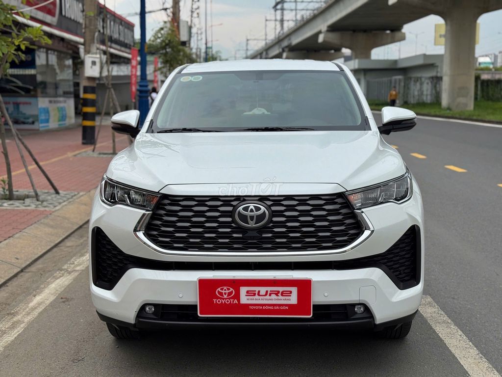 Innova Cross 2025 - Siu Cọp 1.000 km. Mua bán Ô tô tại Quận Phú Nhuận Tp Hồ Chí Minh được đăng bởi Vũ Phong Toyota Sure Xe Cũ Chính Hãng hình 1