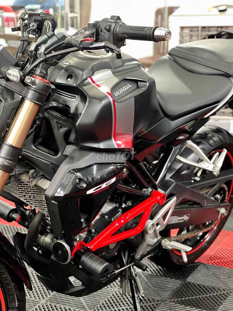 🔥HONDA CB 150R 2020 NHẬP THÁI BSTP 9CHỦ 19000KM🔥. Mua bán Xe máy tại Thành phố Thủ Đức Tp Hồ Chí Minh được đăng bởi Xe Máy Thủ Đức 413 hình 9