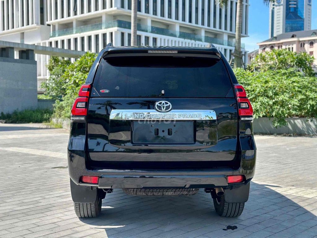 Prado VX sx 2020 màu đen siêu đẹp. Mua bán Ô tô tại Quận Cầu Giấy Hà Nội được đăng bởi Cao Quý hình 17